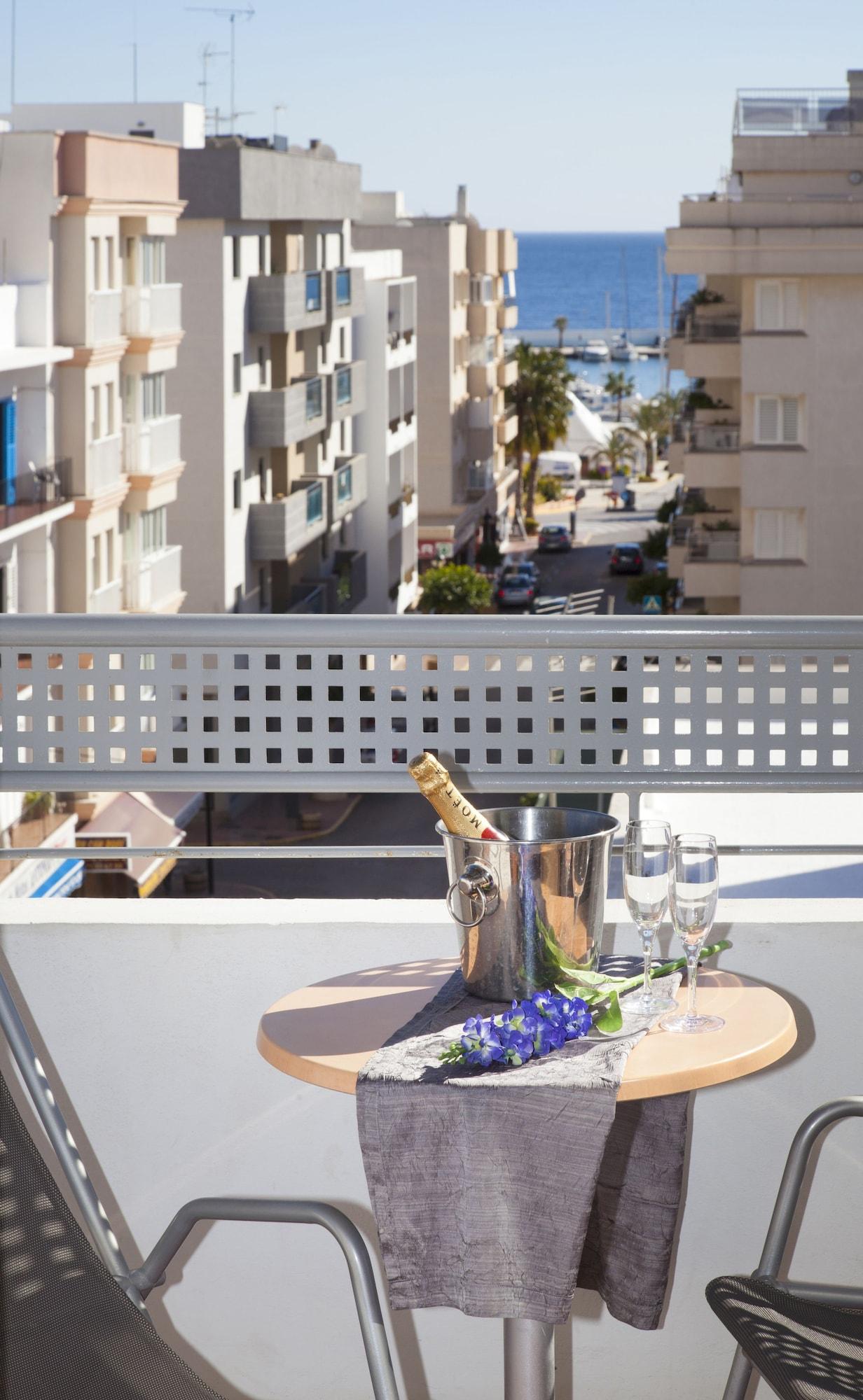 Apartamentos Parot Quality Santa Eulària des Riu Extérieur photo