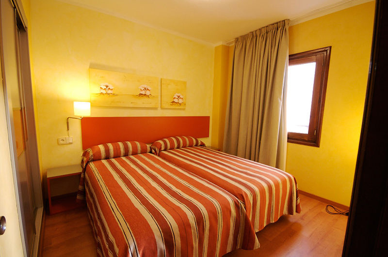 Apartamentos Parot Quality Santa Eulària des Riu Extérieur photo